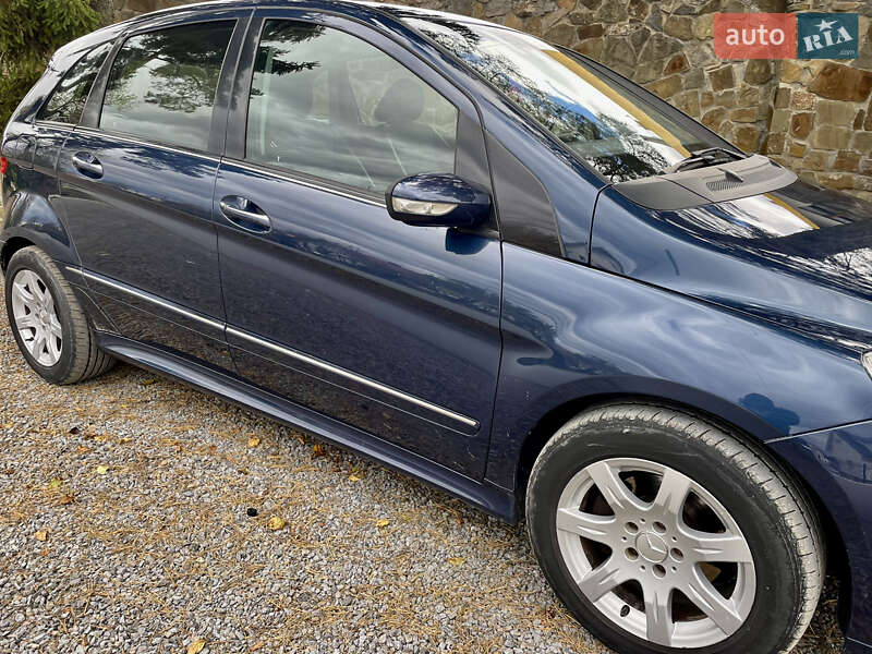 Хетчбек Mercedes-Benz B-Class 2005 в Львові фото 12 Хетчбек Mercedes-Benz B-Class 2005 в Львові