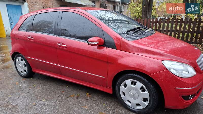 Хетчбек Mercedes-Benz B-Class 2005 в Сумах фото 2 Хетчбек Mercedes-Benz B-Class 2005 в Сумах