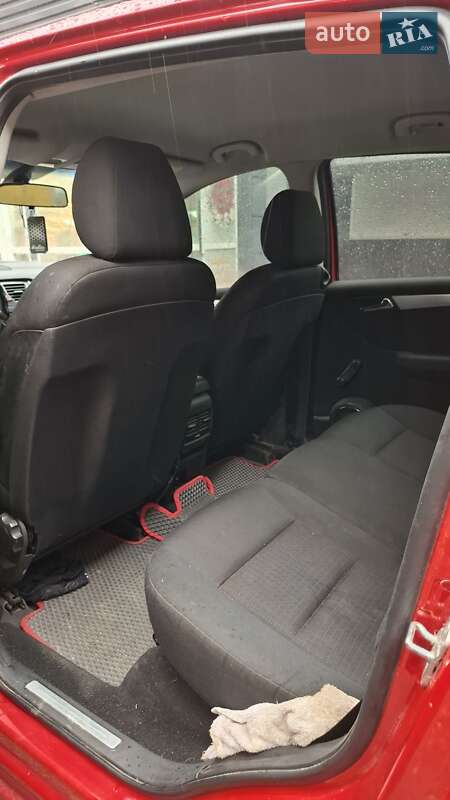 Хетчбек Mercedes-Benz B-Class 2005 в Сумах фото 5 Хетчбек Mercedes-Benz B-Class 2005 в Сумах