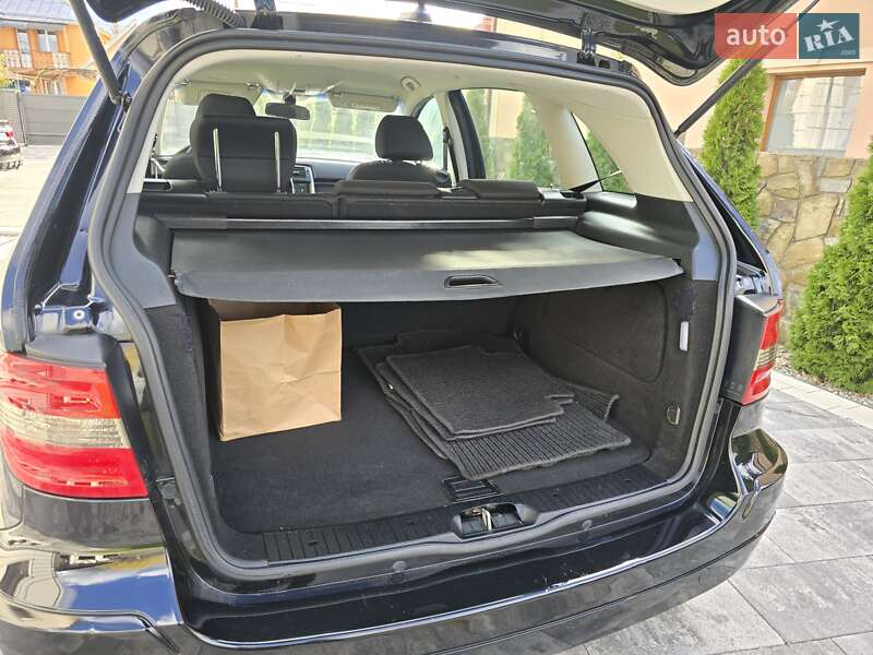 Хэтчбек Mercedes-Benz B-Class 2005 в Ивано-Франковске фото 24 Хэтчбек Mercedes-Benz B-Class 2005 в Ивано-Франковске