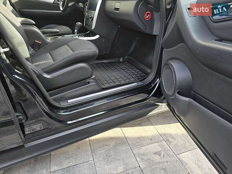 Хэтчбек Mercedes-Benz B-Class 2005 в Ивано-Франковске фото 29 Хэтчбек Mercedes-Benz B-Class 2005 в Ивано-Франковске