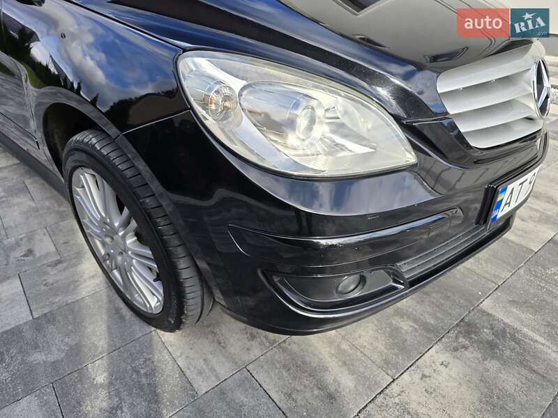 Хэтчбек Mercedes-Benz B-Class 2005 в Ивано-Франковске фото 34 Хэтчбек Mercedes-Benz B-Class 2005 в Ивано-Франковске