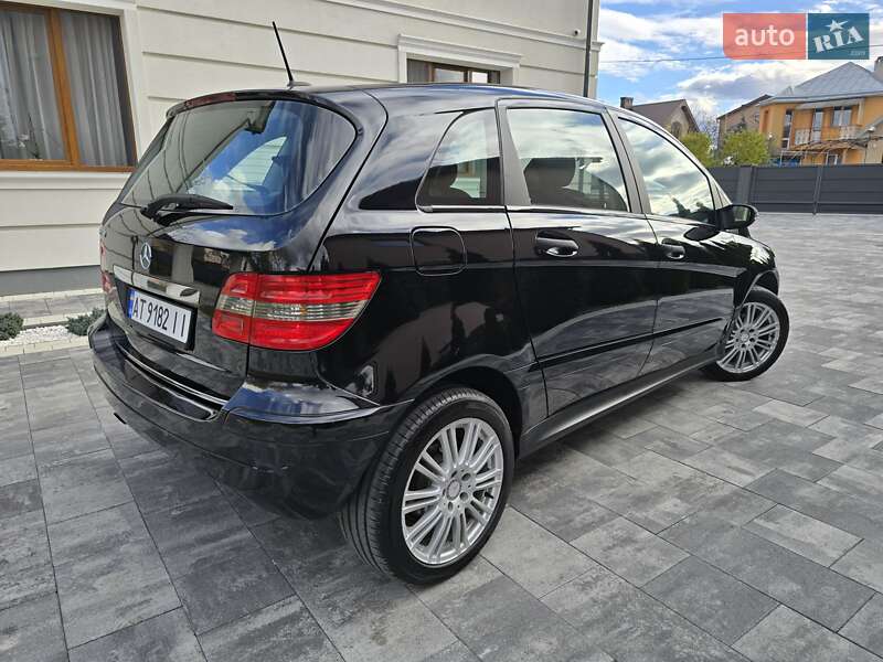 Хэтчбек Mercedes-Benz B-Class 2005 в Ивано-Франковске фото 67 Хэтчбек Mercedes-Benz B-Class 2005 в Ивано-Франковске