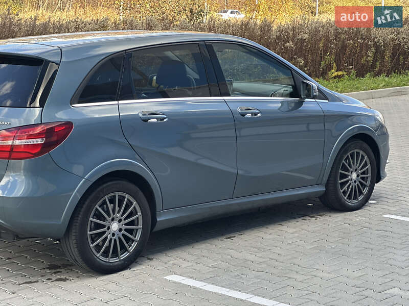 Хетчбек Mercedes-Benz B-Class 2015 в Львові фото 19 Хетчбек Mercedes-Benz B-Class 2015 в Львові