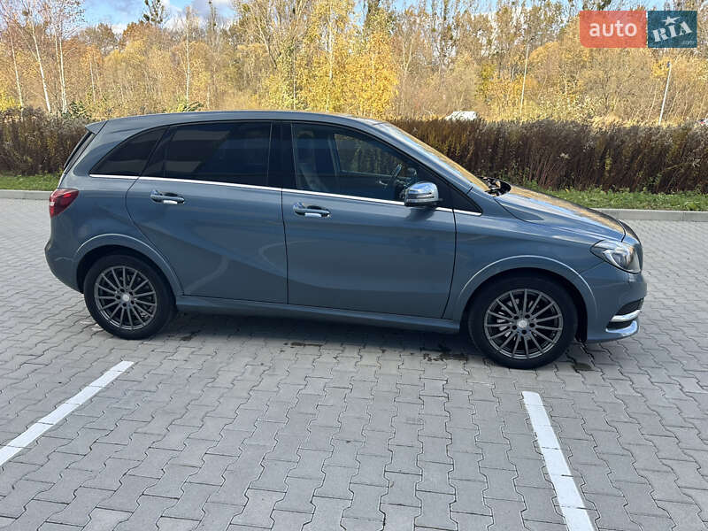 Хетчбек Mercedes-Benz B-Class 2015 в Львові фото 28 Хетчбек Mercedes-Benz B-Class 2015 в Львові