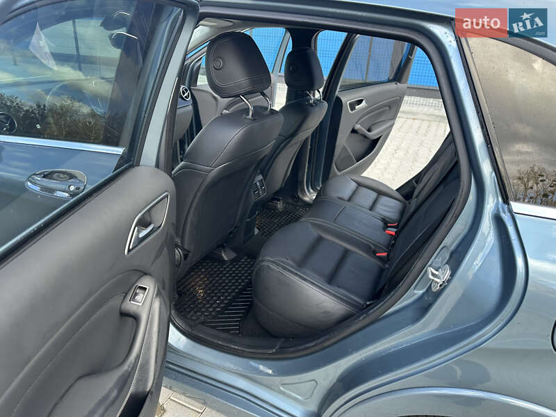Хетчбек Mercedes-Benz B-Class 2015 в Львові фото 35 Хетчбек Mercedes-Benz B-Class 2015 в Львові
