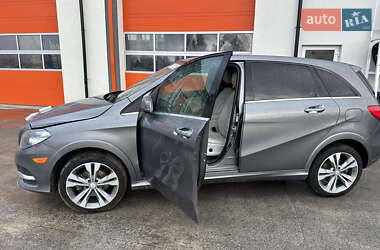 Хетчбек Mercedes-Benz B-Class 2014 в Львові Хетчбек Mercedes-Benz B-Class 2014 в Львові