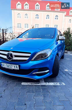 Хетчбек Mercedes-Benz B-Class 2016 в Києві