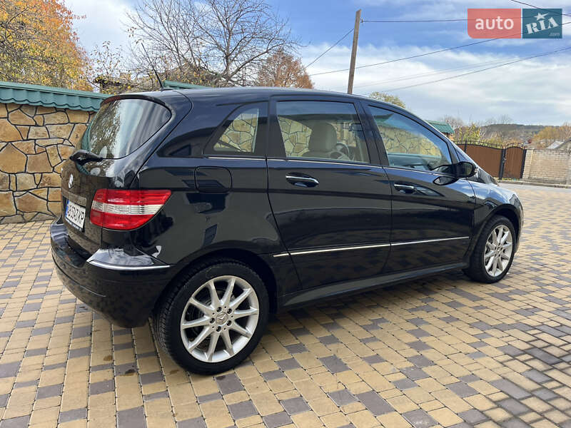 Хэтчбек Mercedes-Benz B-Class 2005 в Могилев-Подольске