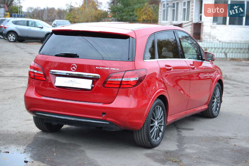 Хэтчбек Mercedes-Benz B-Class 2015 в Луцке