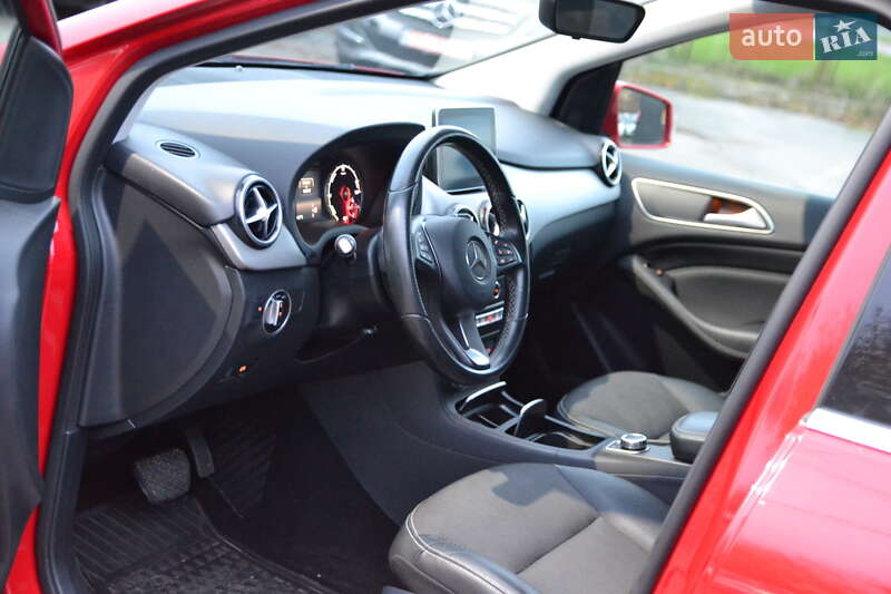 Хэтчбек Mercedes-Benz B-Class 2015 в Луцке