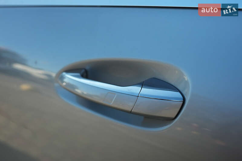 Хэтчбек Mercedes-Benz B-Class 2015 в Одессе