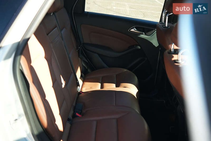 Хэтчбек Mercedes-Benz B-Class 2015 в Одессе