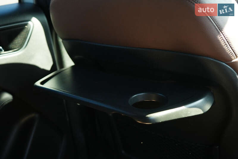 Хэтчбек Mercedes-Benz B-Class 2015 в Одессе