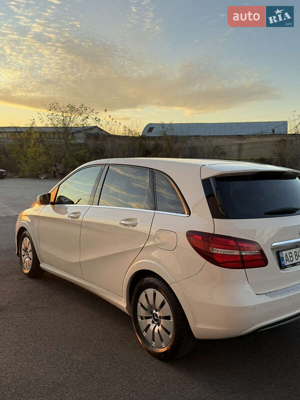 Хэтчбек Mercedes-Benz B-Class 2015 в Виннице фото 7 Хэтчбек Mercedes-Benz B-Class 2015 в Виннице