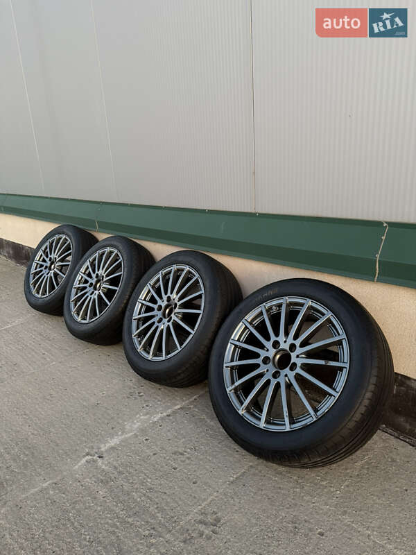 Хэтчбек Mercedes-Benz B-Class 2015 в Виннице фото 63 Хэтчбек Mercedes-Benz B-Class 2015 в Виннице