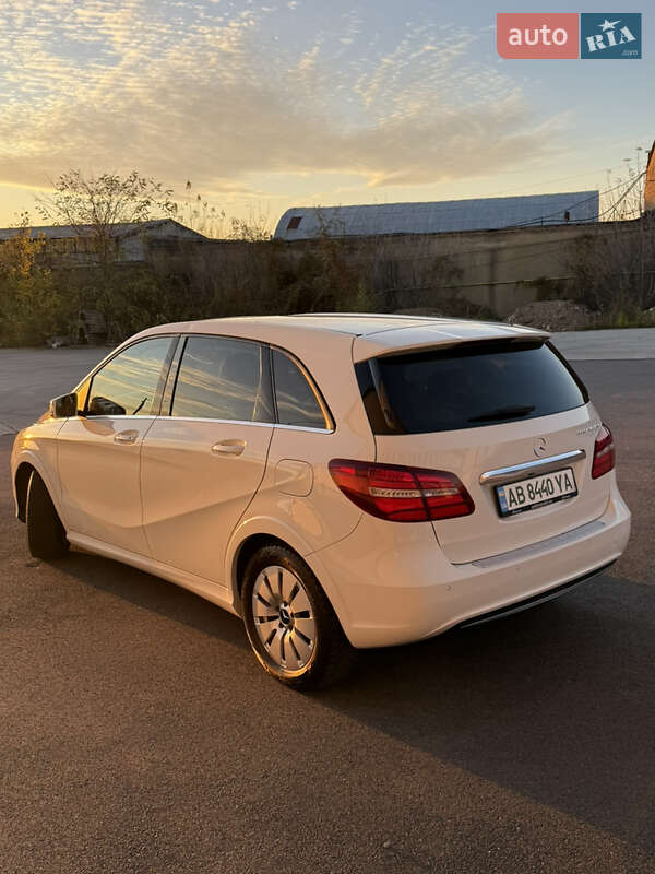 Хэтчбек Mercedes-Benz B-Class 2015 в Виннице фото 76 Хэтчбек Mercedes-Benz B-Class 2015 в Виннице