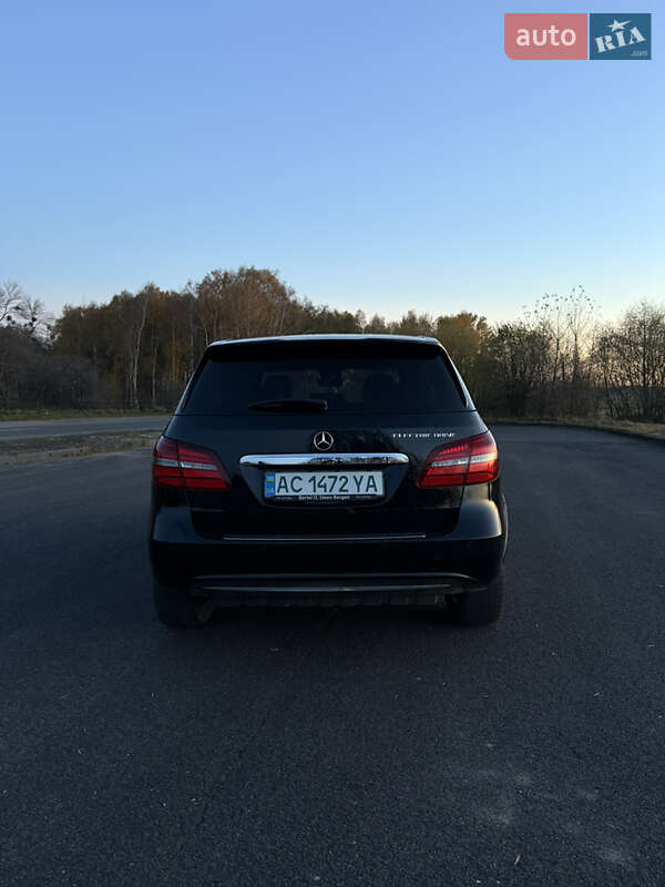 Хэтчбек Mercedes-Benz B-Class 2014 в Ковеле фото 8 Хэтчбек Mercedes-Benz B-Class 2014 в Ковеле