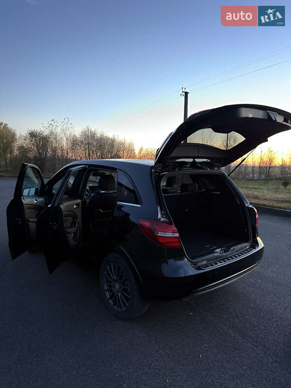 Хэтчбек Mercedes-Benz B-Class 2014 в Ковеле фото 14 Хэтчбек Mercedes-Benz B-Class 2014 в Ковеле