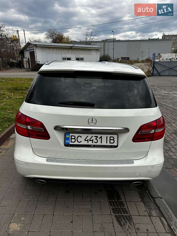Хэтчбек Mercedes-Benz B-Class 2014 в Львове