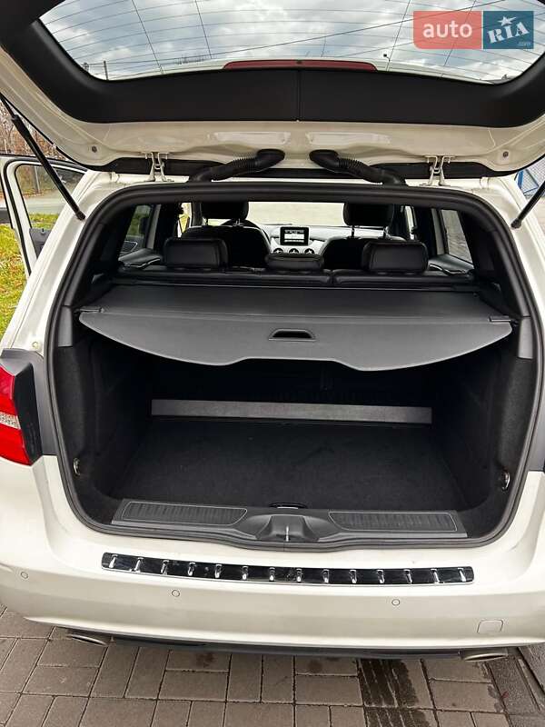 Хэтчбек Mercedes-Benz B-Class 2014 в Львове