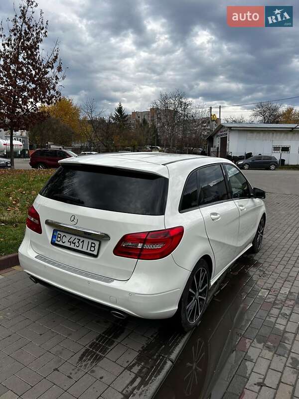 Хэтчбек Mercedes-Benz B-Class 2014 в Львове