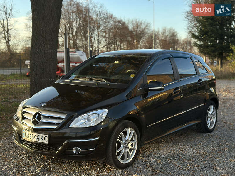 Хэтчбек Mercedes-Benz B-Class 2010 в Виннице фото 4 Хэтчбек Mercedes-Benz B-Class 2010 в Виннице