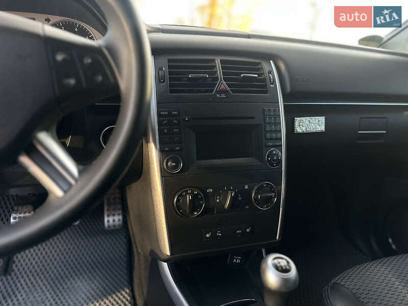 Хэтчбек Mercedes-Benz B-Class 2010 в Виннице фото 31 Хэтчбек Mercedes-Benz B-Class 2010 в Виннице