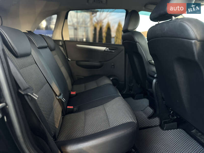 Хэтчбек Mercedes-Benz B-Class 2010 в Виннице фото 44 Хэтчбек Mercedes-Benz B-Class 2010 в Виннице
