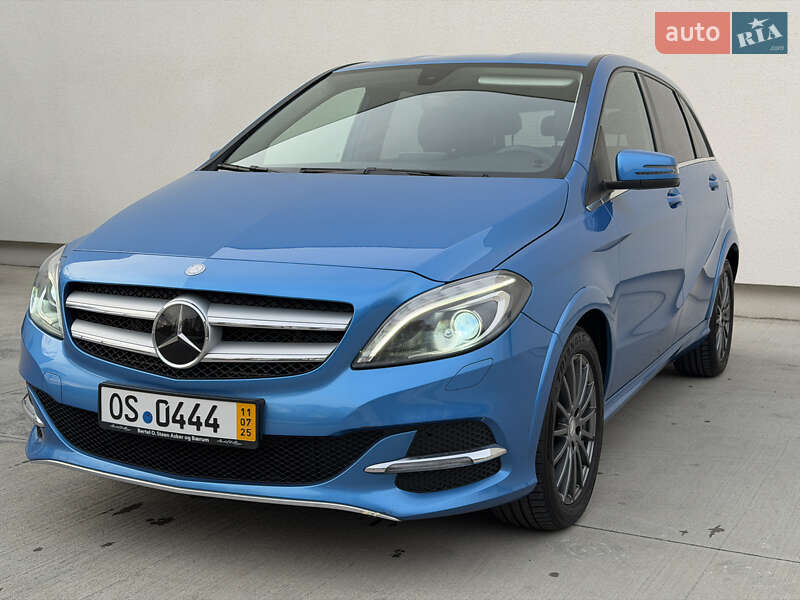 Хэтчбек Mercedes-Benz B-Class 2016 в Луцке фото 4 Хэтчбек Mercedes-Benz B-Class 2016 в Луцке