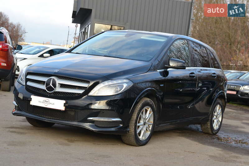 Хетчбек Mercedes-Benz B-Class 2017 в Луцьку фото 2 Хетчбек Mercedes-Benz B-Class 2017 в Луцьку