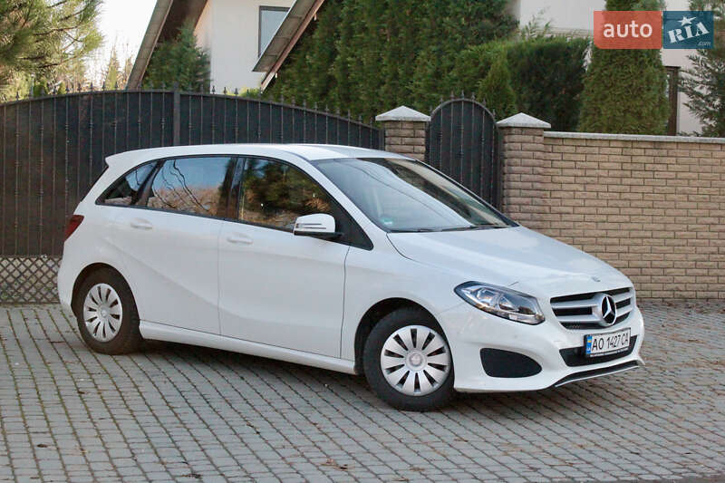 Хэтчбек Mercedes-Benz B-Class 2016 в Виноградове