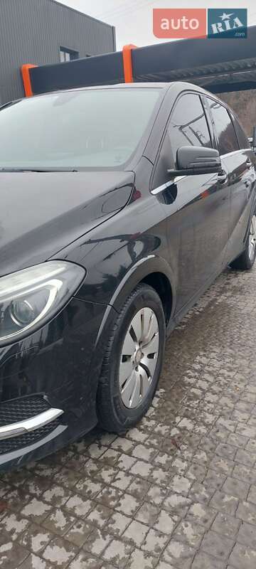 Хэтчбек Mercedes-Benz B-Class 2016 в Полтаве