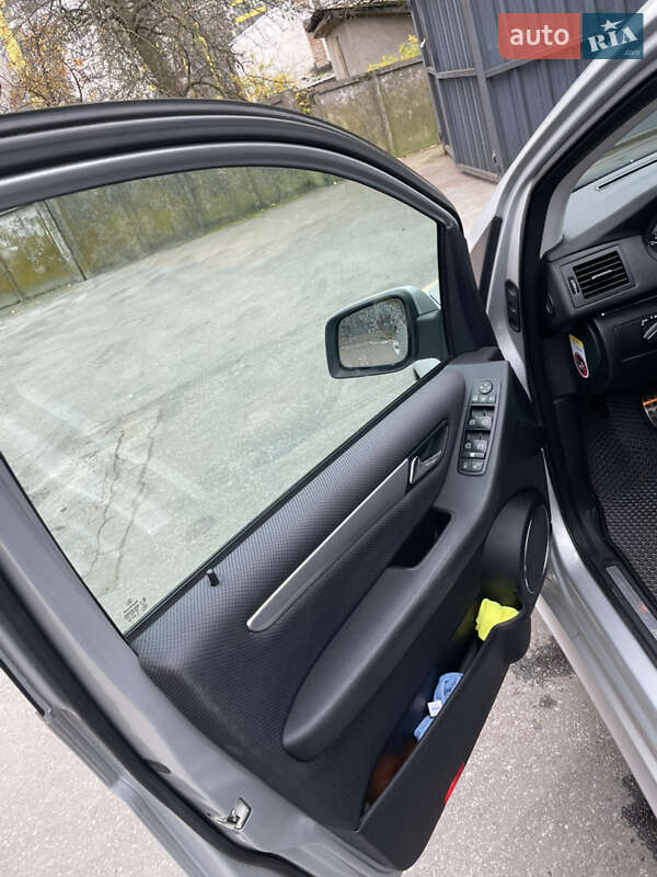 Хетчбек Mercedes-Benz B-Class 2011 в Тернополі фото 14 Хетчбек Mercedes-Benz B-Class 2011 в Тернополі