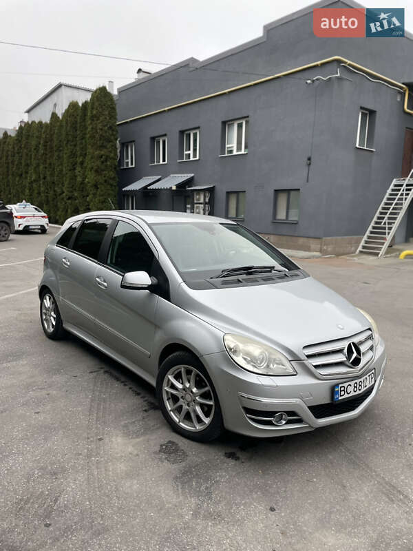 Хетчбек Mercedes-Benz B-Class 2011 в Тернополі фото 19 Хетчбек Mercedes-Benz B-Class 2011 в Тернополі