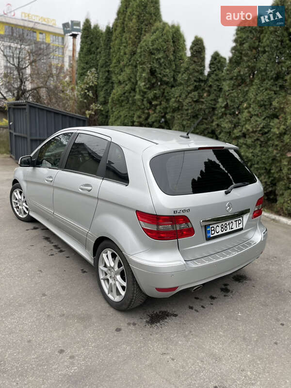 Хетчбек Mercedes-Benz B-Class 2011 в Тернополі фото 24 Хетчбек Mercedes-Benz B-Class 2011 в Тернополі