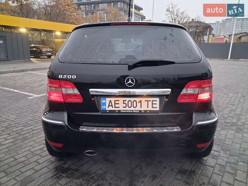 Хетчбек Mercedes-Benz B-Class 2010 в Дніпрі
