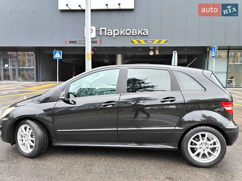 Хэтчбек Mercedes-Benz B-Class 2010 в Киеве фото 13 Хэтчбек Mercedes-Benz B-Class 2010 в Киеве