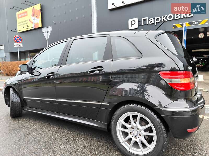Хэтчбек Mercedes-Benz B-Class 2010 в Киеве фото 14 Хэтчбек Mercedes-Benz B-Class 2010 в Киеве