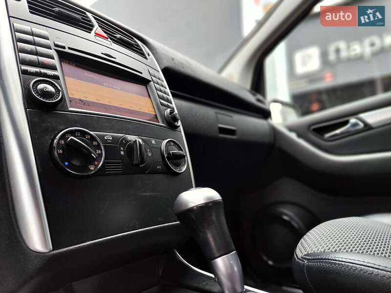 Хэтчбек Mercedes-Benz B-Class 2010 в Киеве фото 42 Хэтчбек Mercedes-Benz B-Class 2010 в Киеве