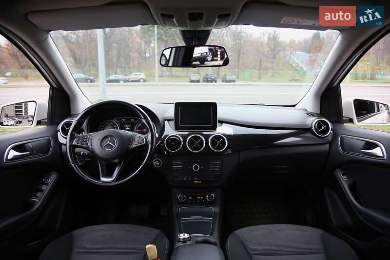 Хэтчбек Mercedes-Benz B-Class 2015 в Харькове