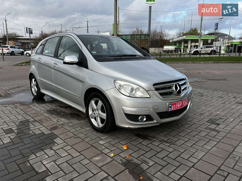 Хэтчбек Mercedes-Benz B-Class 2010 в Луцке фото 2 Хэтчбек Mercedes-Benz B-Class 2010 в Луцке