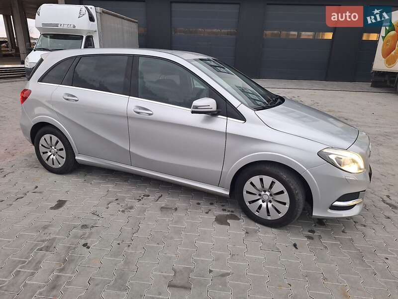 Хетчбек Mercedes-Benz B-Class 2015 в Городку фото 7 Хетчбек Mercedes-Benz B-Class 2015 в Городку