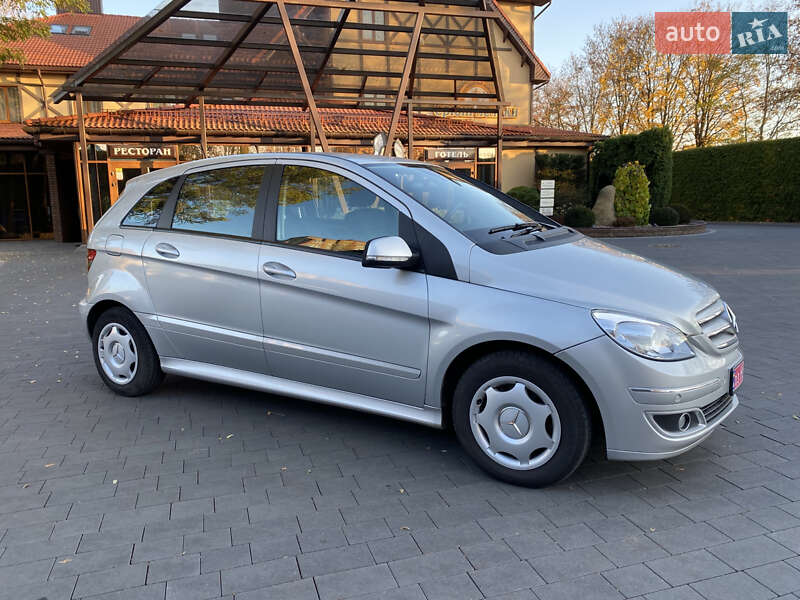 Хетчбек Mercedes-Benz B-Class 2009 в Луцьку фото 4 Хетчбек Mercedes-Benz B-Class 2009 в Луцьку