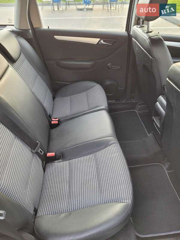 Хэтчбек Mercedes-Benz B-Class 2007 в Житомире