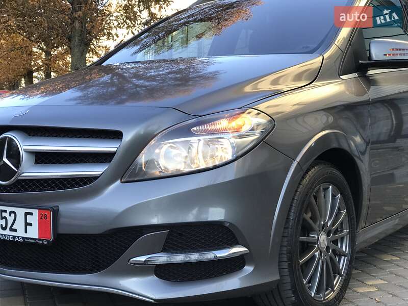 Хетчбек Mercedes-Benz B-Class 2015 в Тернополі
