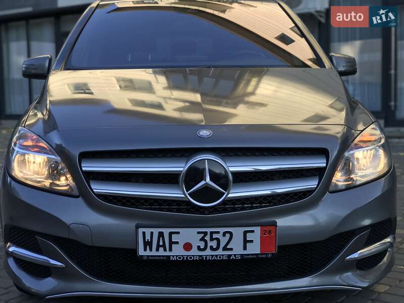 Хетчбек Mercedes-Benz B-Class 2015 в Тернополі