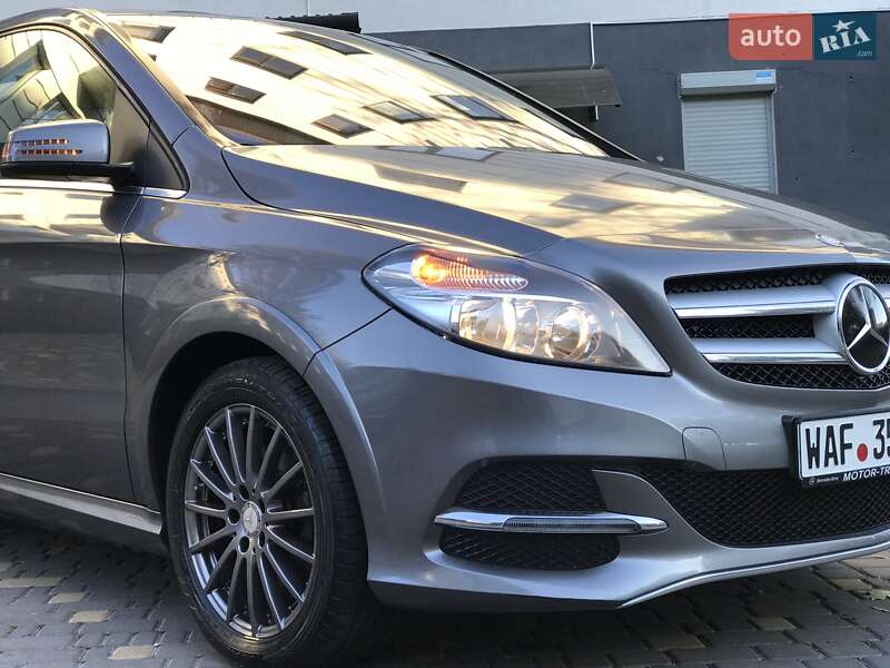 Хетчбек Mercedes-Benz B-Class 2015 в Тернополі