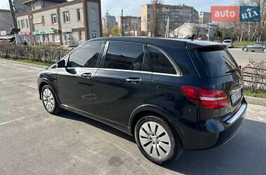 Хэтчбек Mercedes-Benz B-Class 2015 в Киеве
