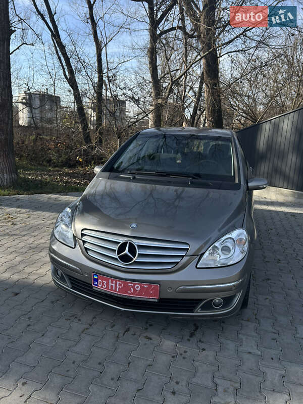 Хэтчбек Mercedes-Benz B-Class 2006 в Черновцах фото Хэтчбек Mercedes-Benz B-Class 2006 в Черновцах